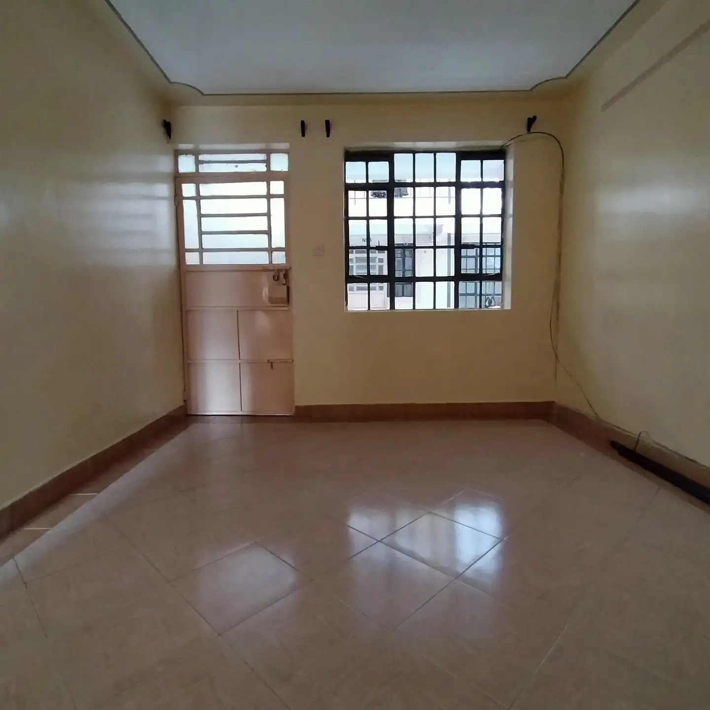 1 bedroom apartment to let in South b. Image