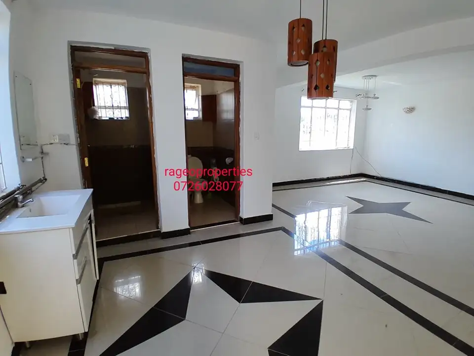 Outstanding 1 bedroom apartment to let karen Image