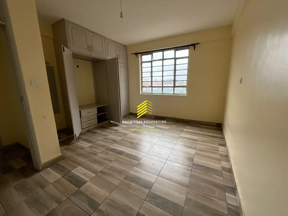 Spacious 2 bedroom apartment to let Off Naivasha Road Image