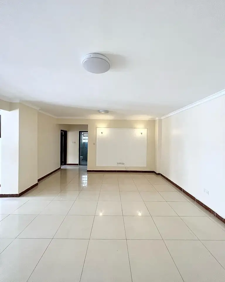 spacious 2 bedroom apartment with sq to let in Kilimani Image