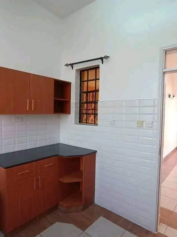 A spacious 3 bedroom apartment to let in Syokimau Image