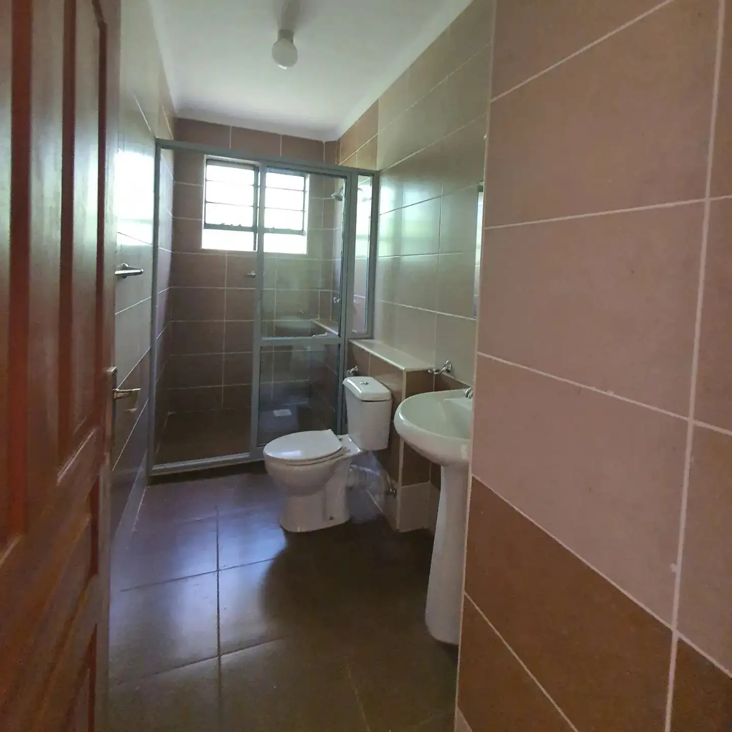 Amazing 4 Bedroom Townhouse for Sale/ Rent in Kiambu Road Image