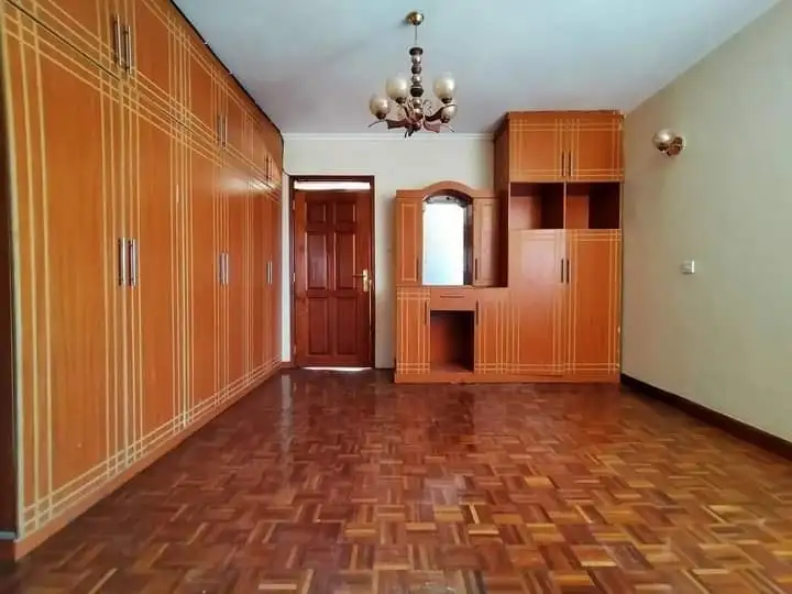 3 bedroom mini apartment to let in Lang'ata. Image