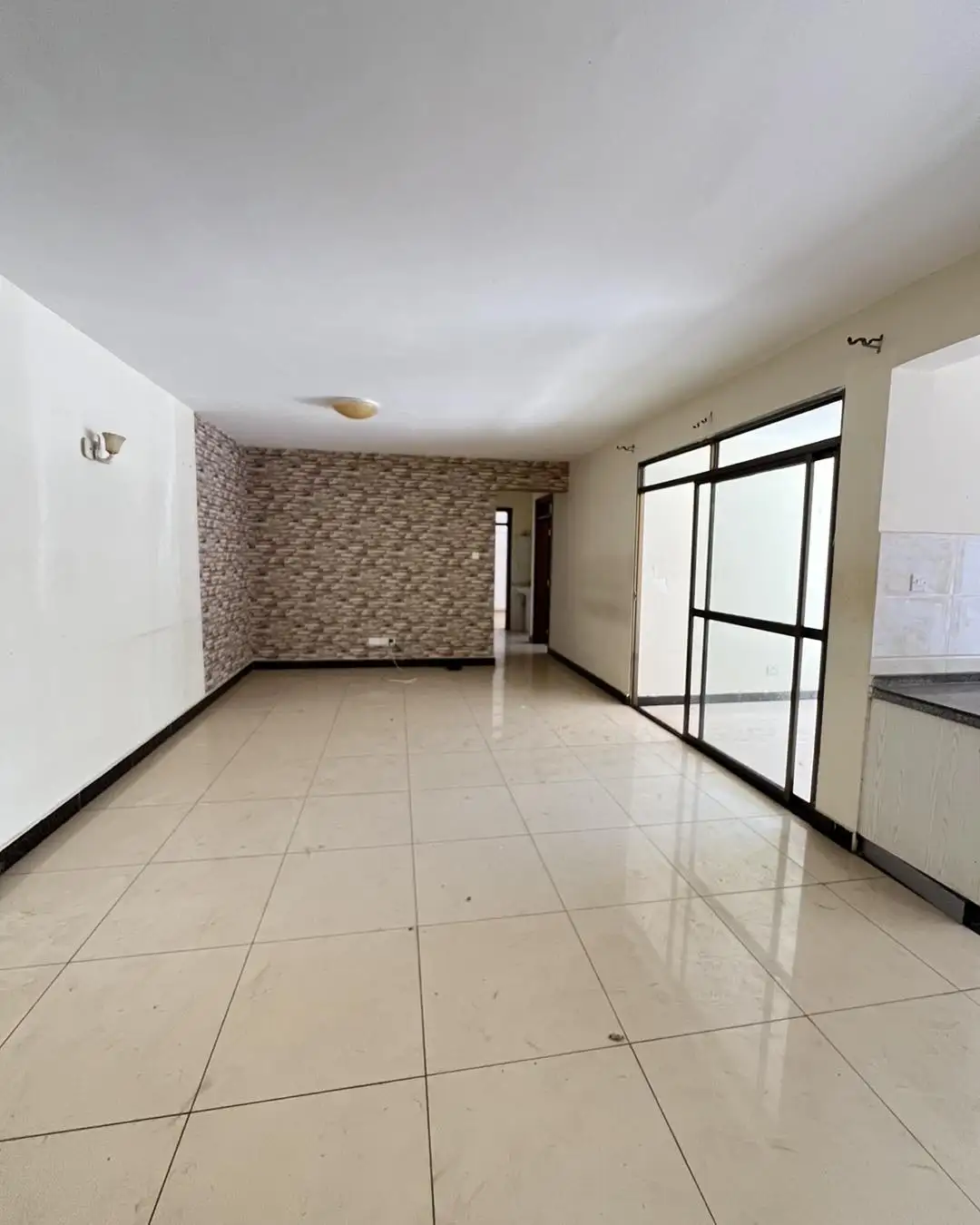 Spacious modern 3 bedroom apartment to let in kilimani Image