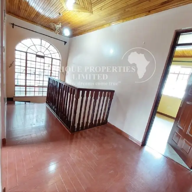 Spacious 4 Bedroom Villa To Let in Muthaiga North Image