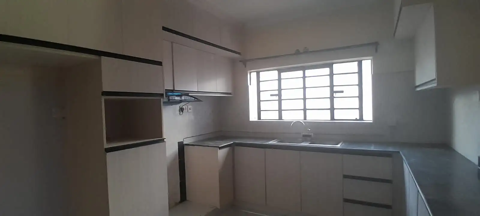 4 bedroom maisonette for rent in kamakis bypass ruiru Image