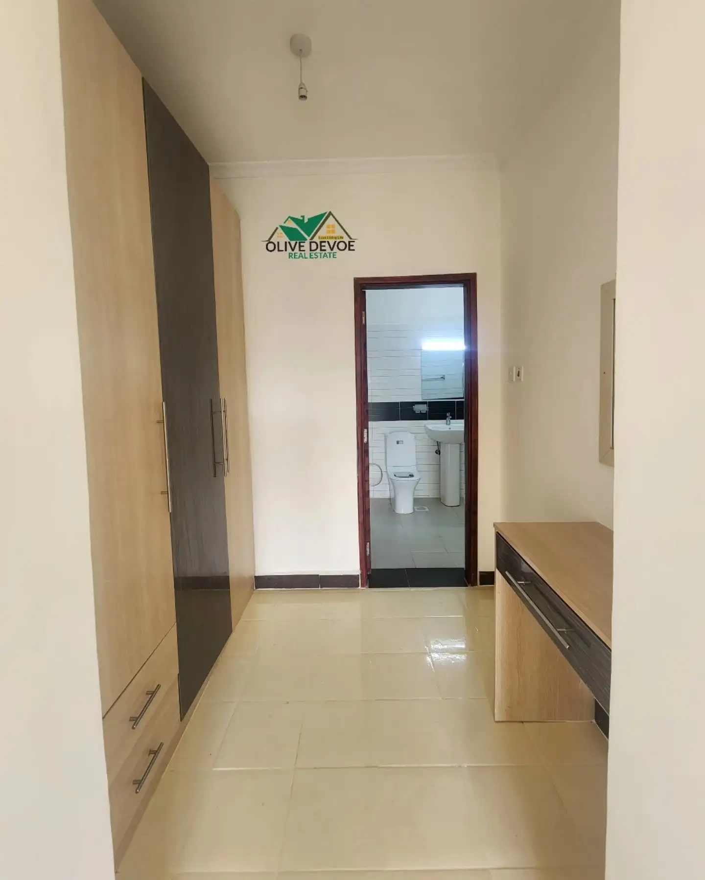 Modern 2 bedroom all ensuite apartment for rent in Lavington Image