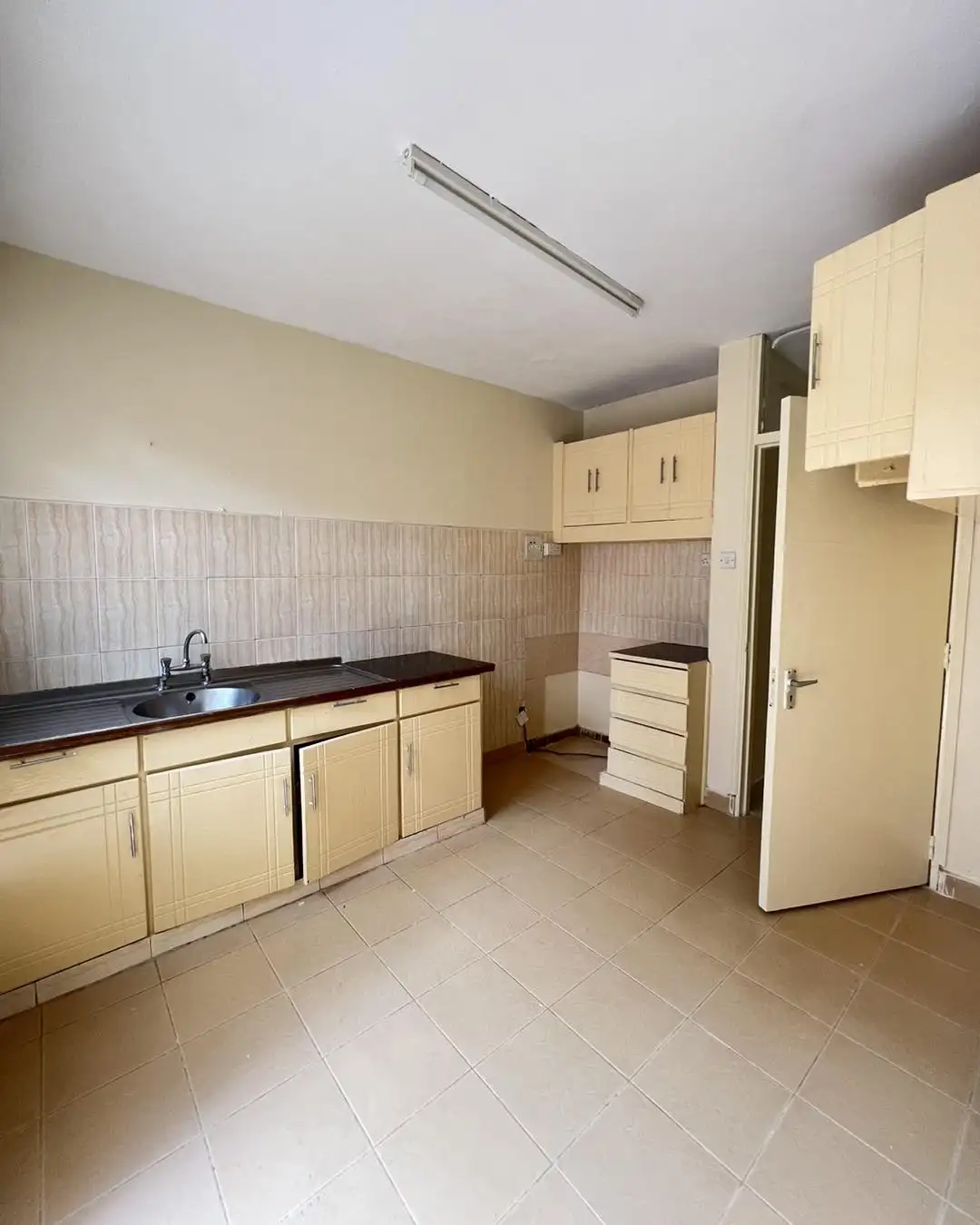 Modern 4 bedroom maisonette to let in Kileleshwa. Image