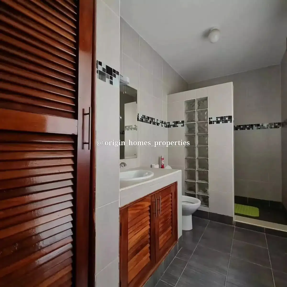 3 Bedroom Furnished Penthouse Apartment To Let In Lavington  Image