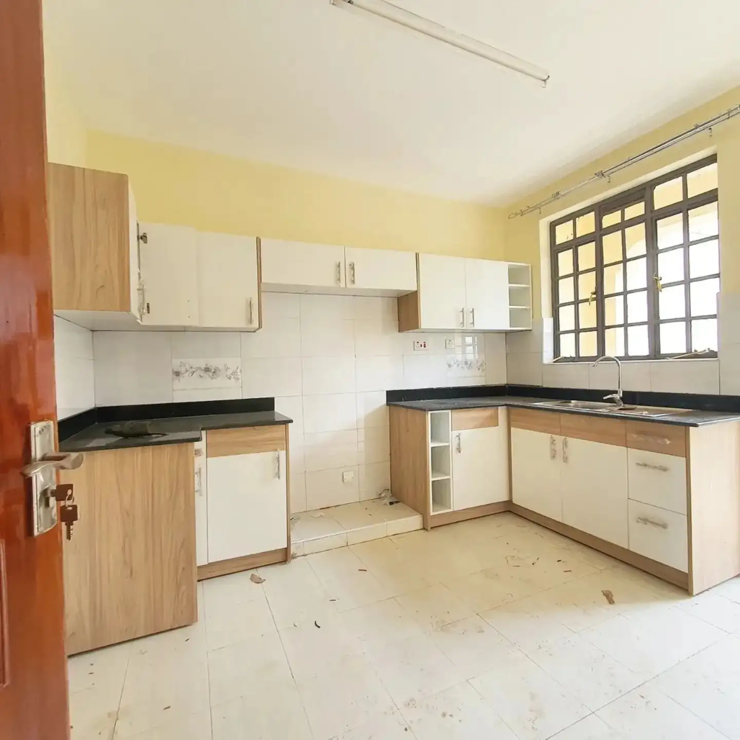 3 Bedroom Townhouse Plus SQ For Sale in Kitengela, Off Namanga Road. Image