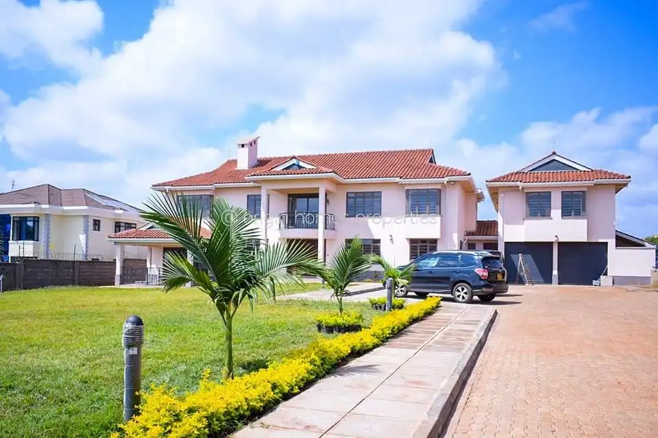 Brand-new 5 bedroom maisonette to let in Runda Image