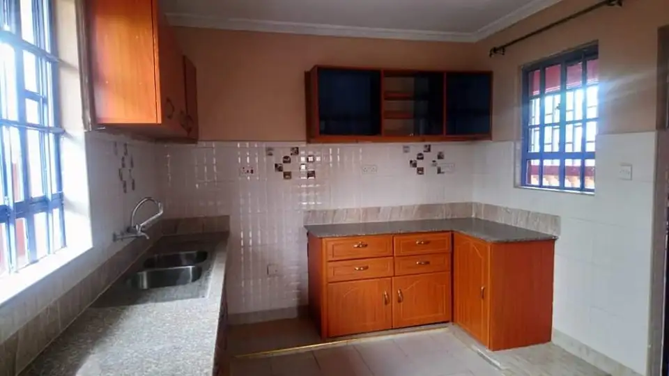 spacious 3 bedroom bungalow plus sq for sale in Syokimau Image