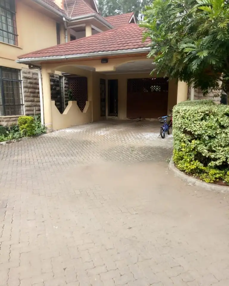 5 bedroom townhouses for sale or let in Kileleshwa Image