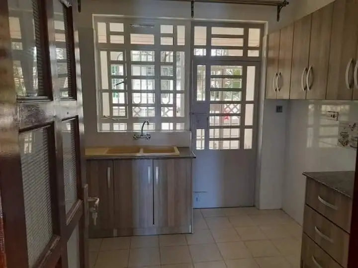 3 bedroom mini apartment to let in Syokimau Image