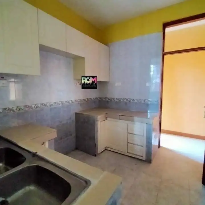 3 Bedroom Apartment For Sale in Upperhill Image