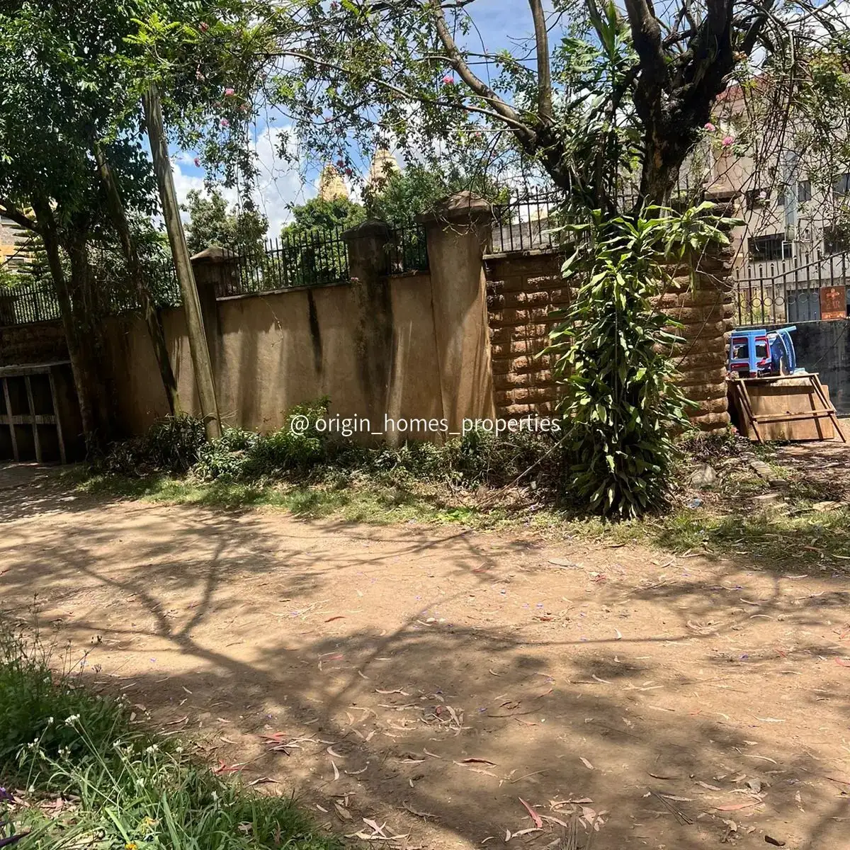 0.6  Acre plot for sale in Parklands Image