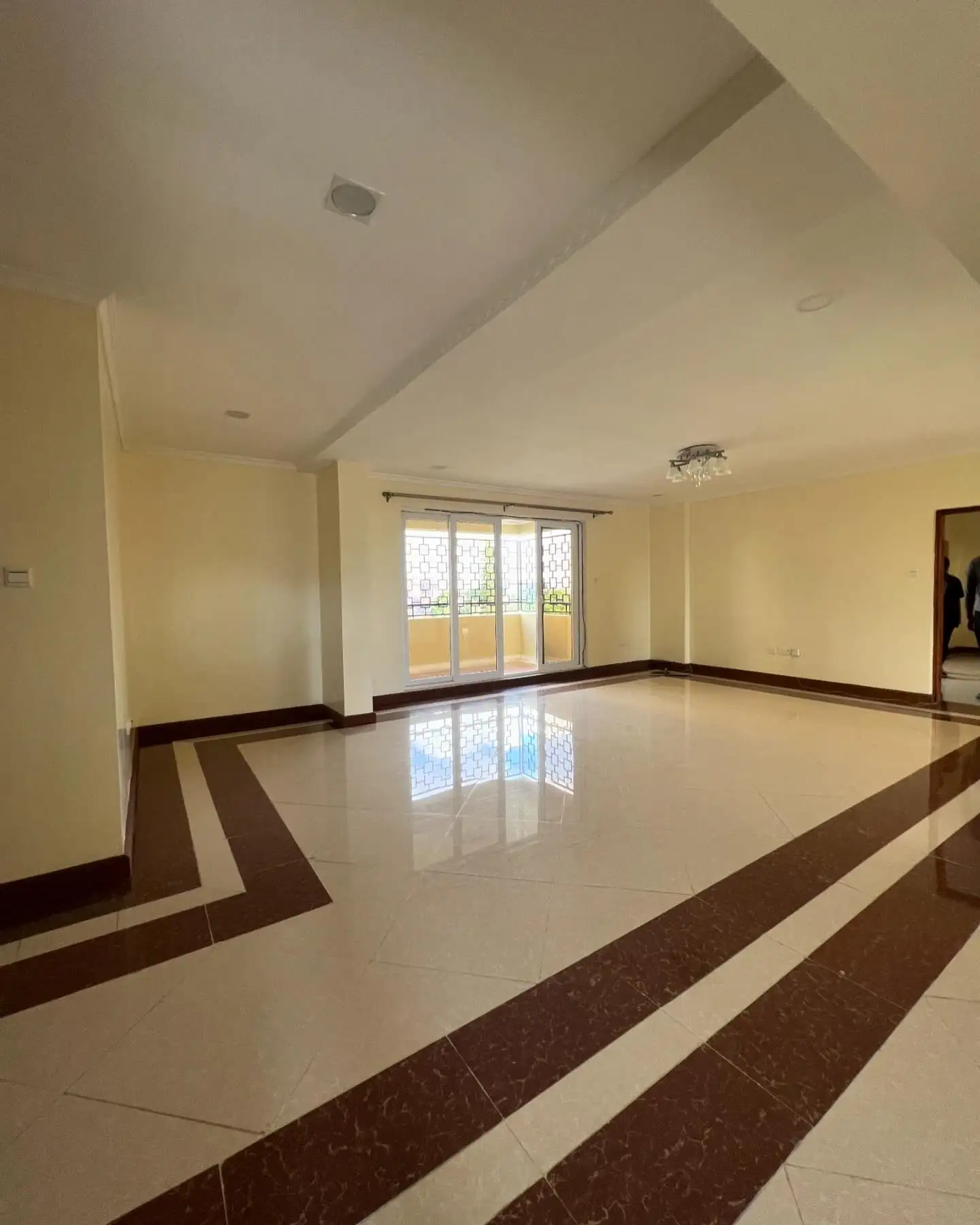 3 bedroom apartment to let in Kilimani Image