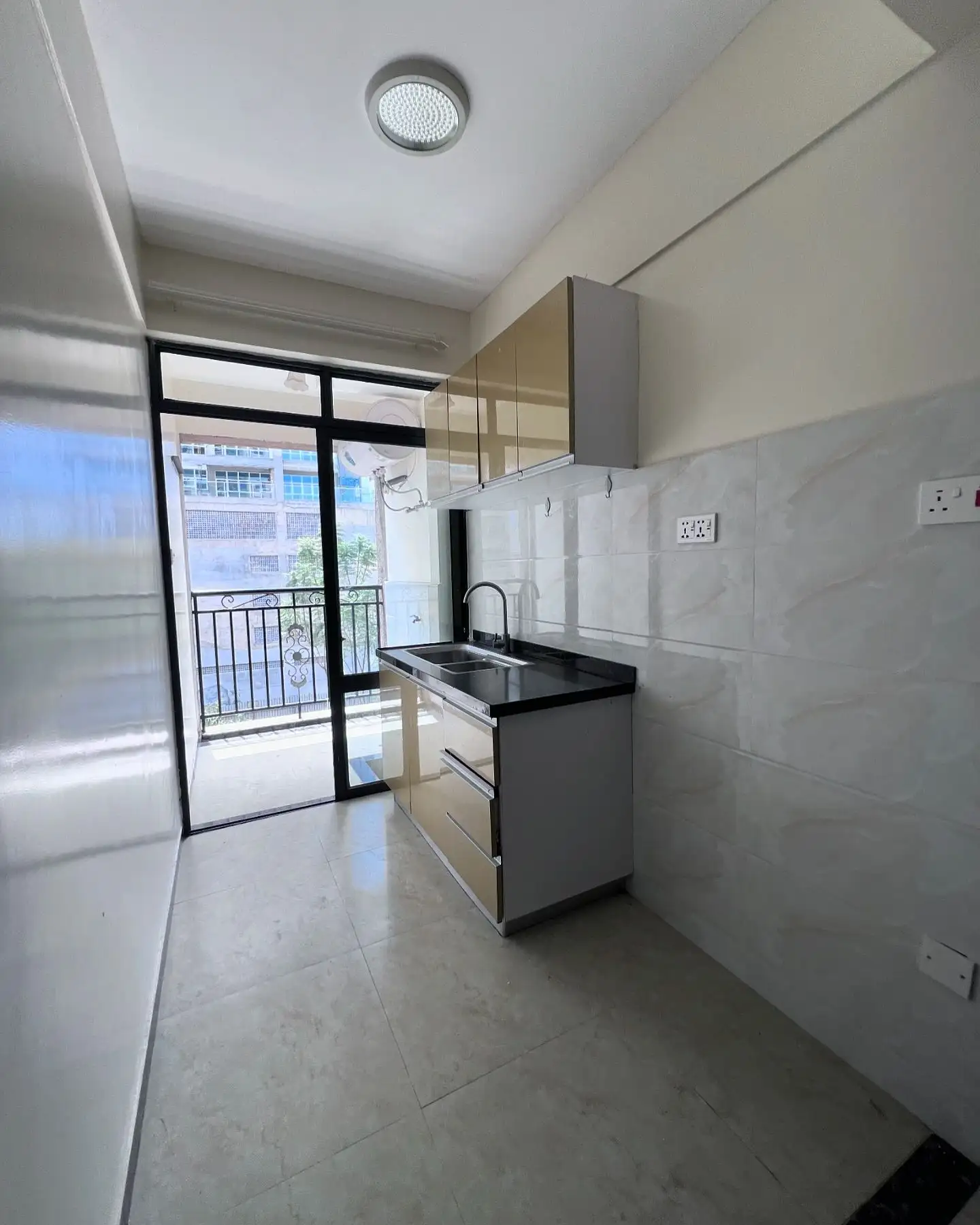 One Bedroom Apartment To Let in Kilimani Image