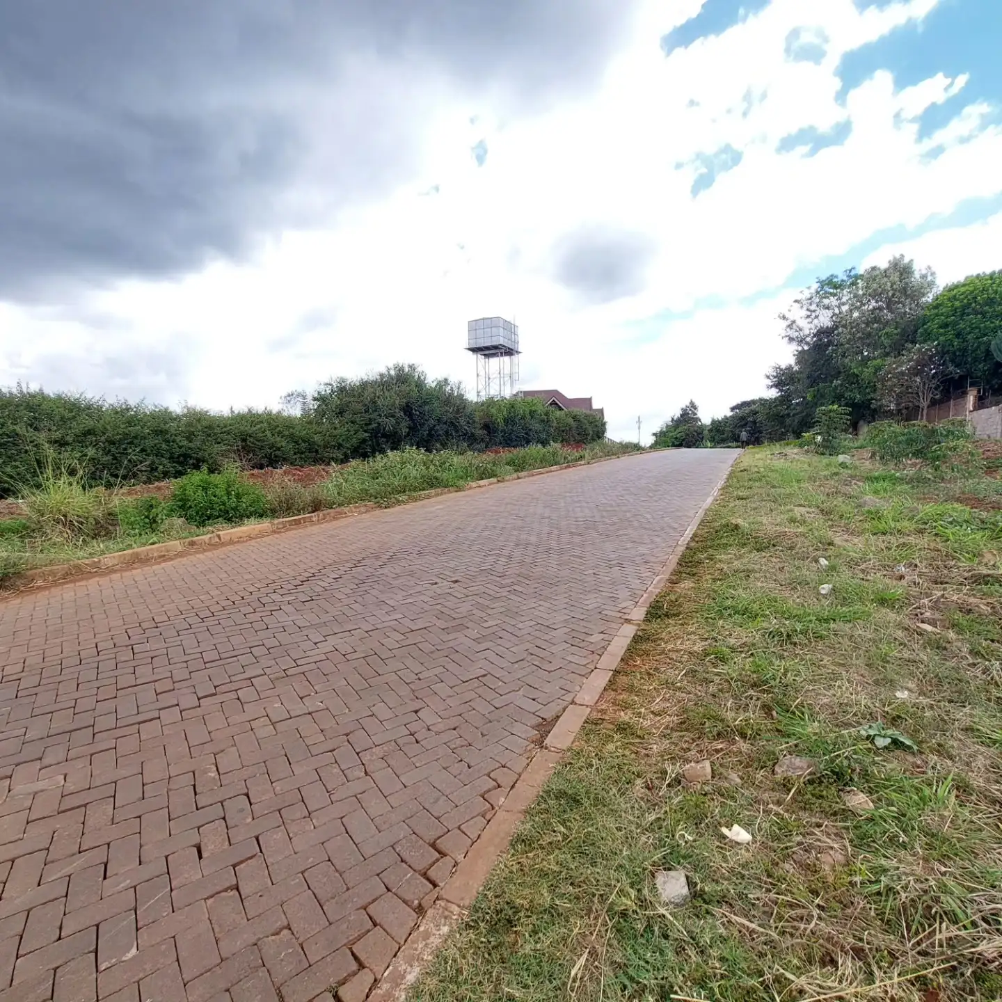 Prime 3 Acres Land for sale in Runda Image