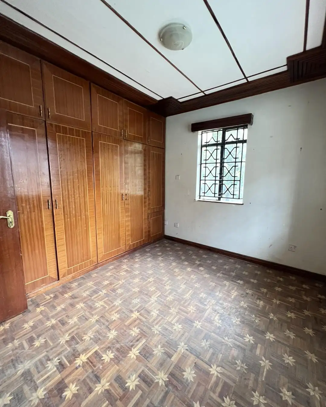 Spacious modern 5 bedroom plus dsq townhouse to let in Kileleshwa Image