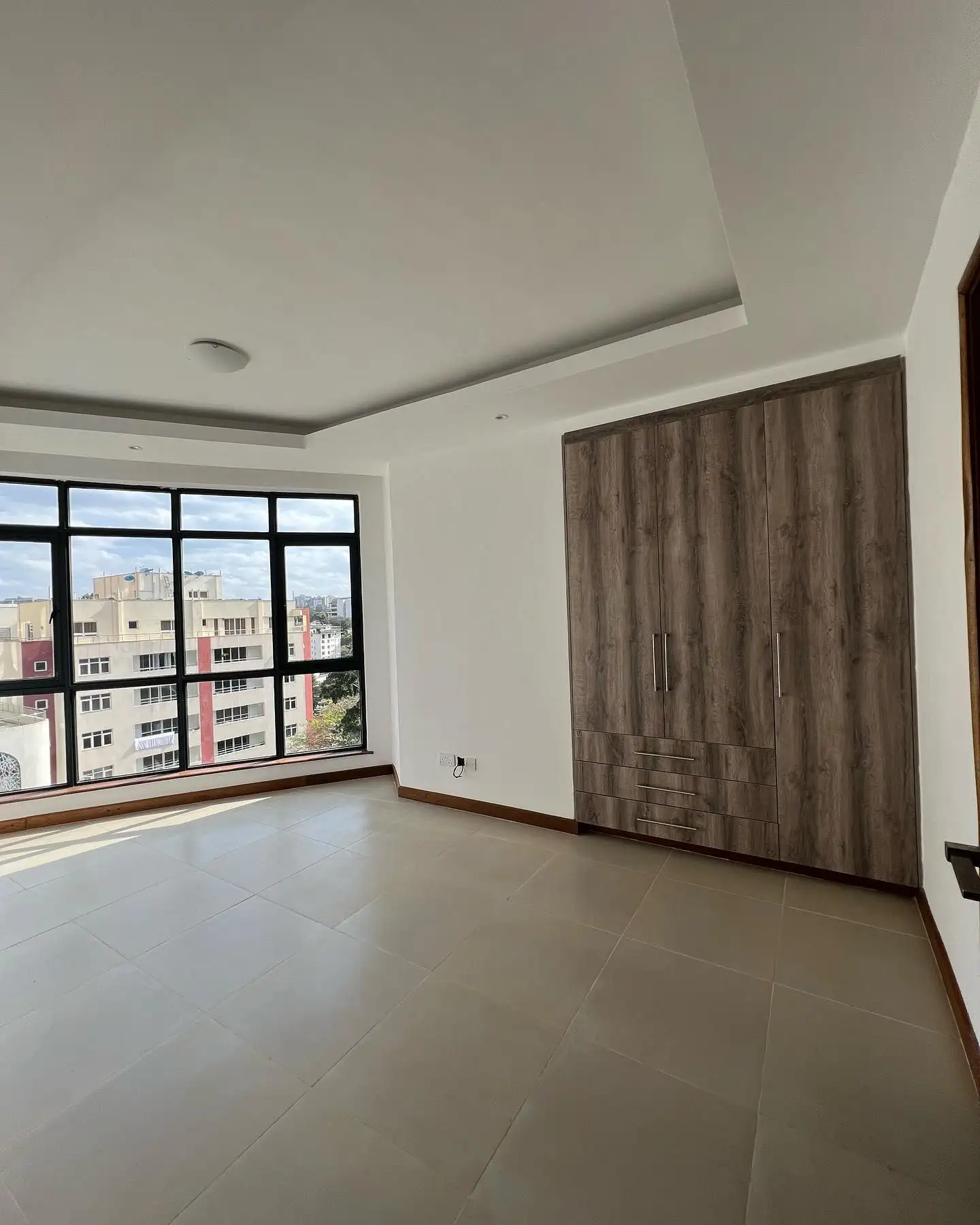 Spacious 3 bedroom apartment to let in Westlands. Image