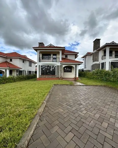 4 bedroom maisonette for sale in Ngong Road Image