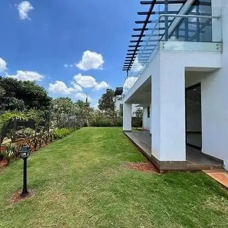 5 bedroom townhouses for sale in Kitisuru Image