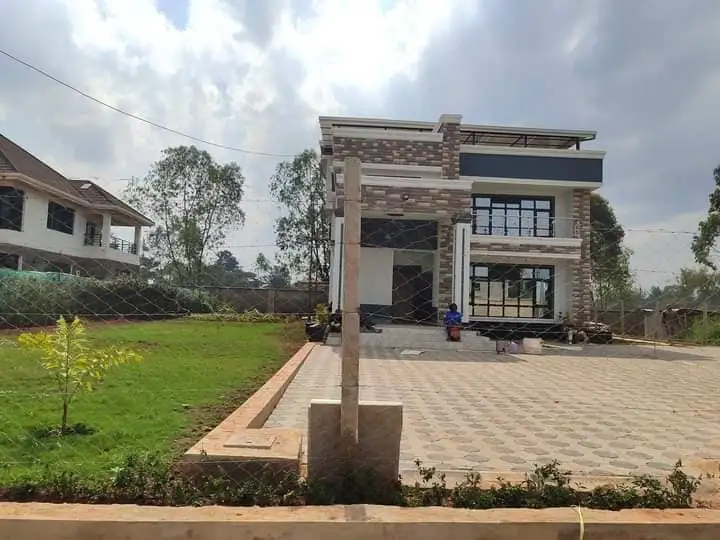 4 bedroom maisonette for sale in Ruiru Image