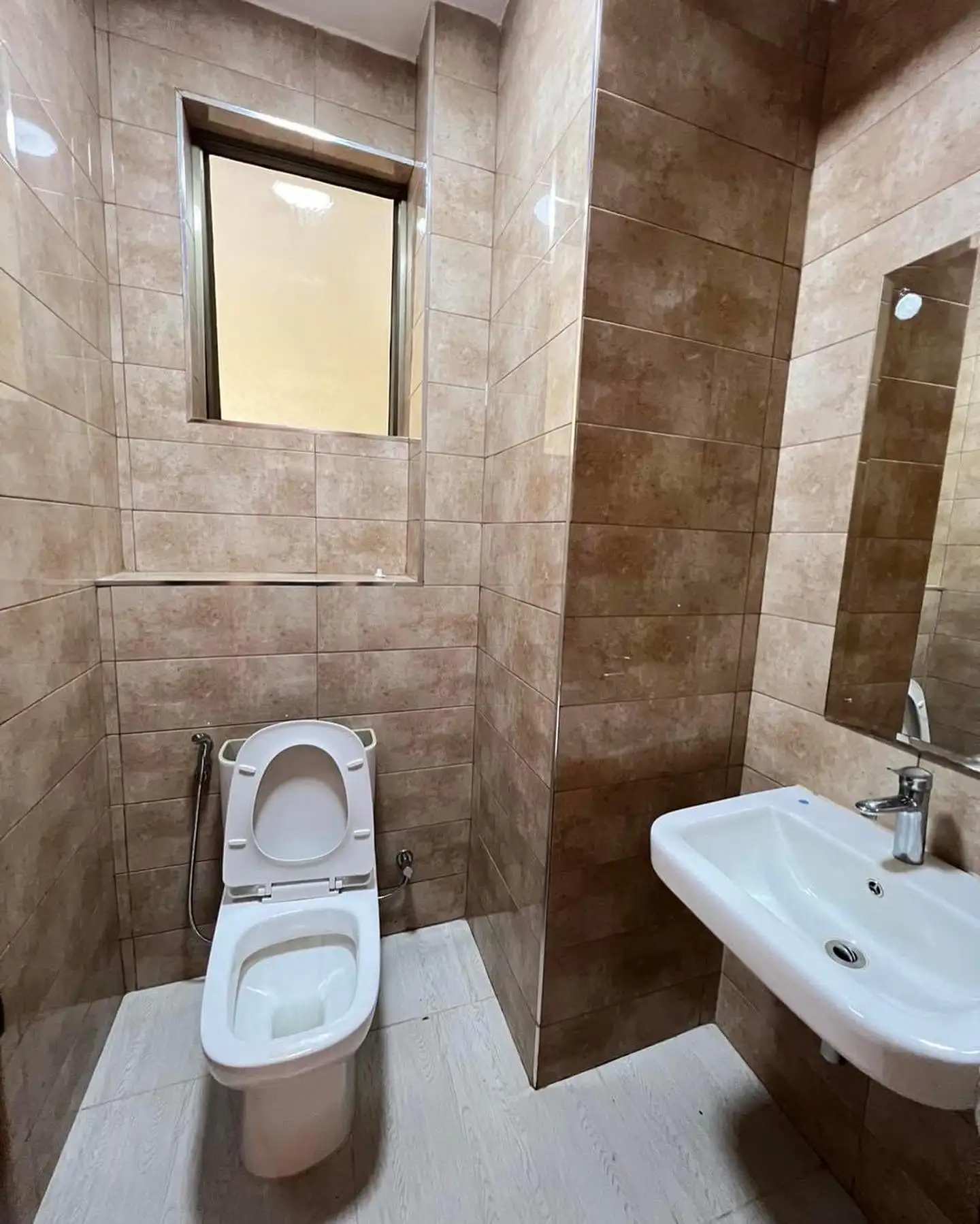 Spacious 2 bedroom apartment to let in Kileleshwa. Image