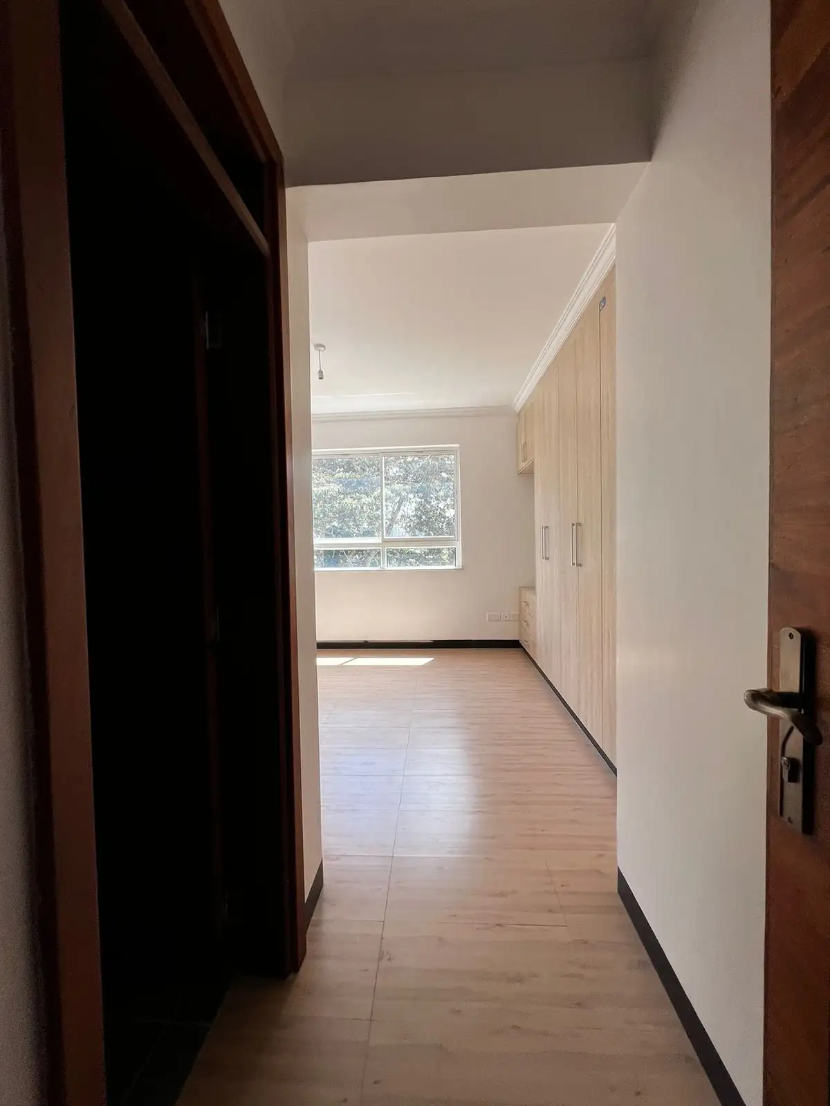 3 Bedroom Apartment Plus Dsq To Let in Kilimani Image