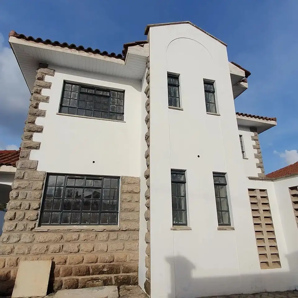 4 bedroom maisonette for sale in Karen Image