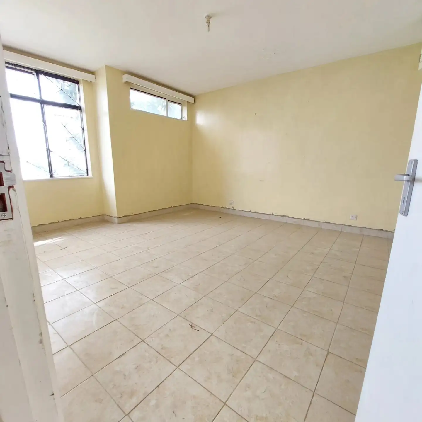 3 Bedroom Townhouse for Office Use To Let In Kilimani. Image