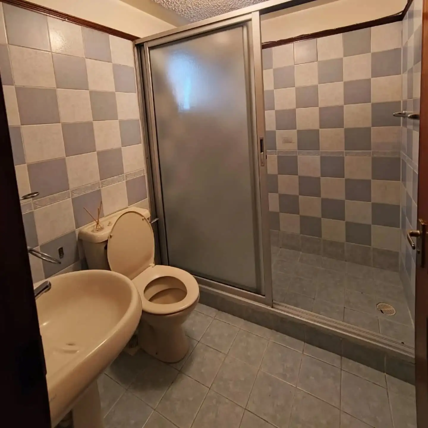 2 Bedroom Apartment For Rent in Lavington Image