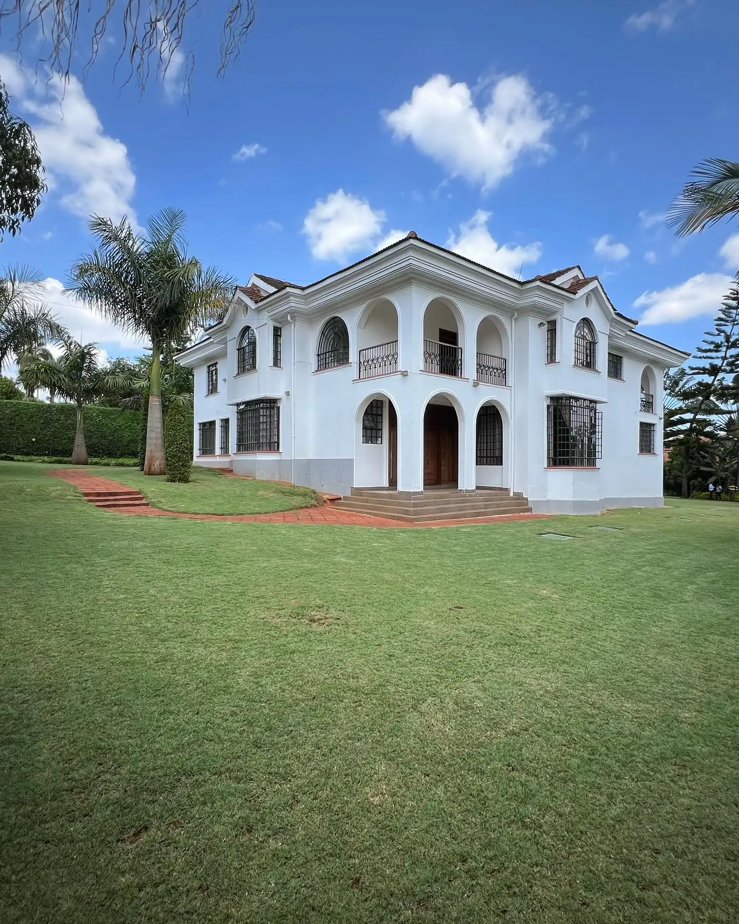 5 bedroom maisonette to let or for sale in Runda. Image