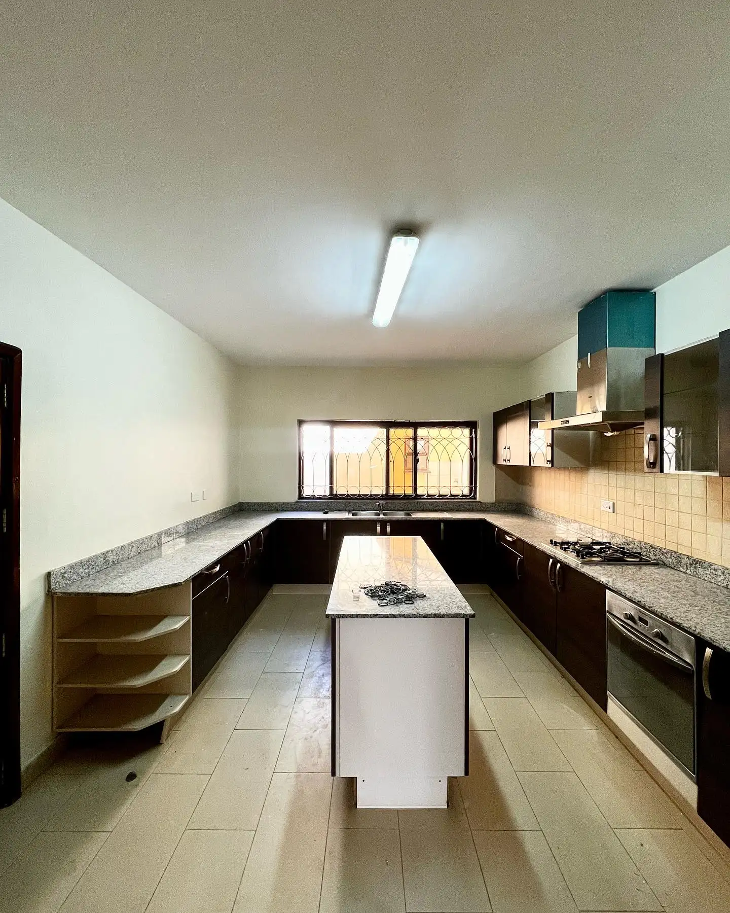 Modern 4 Bedroom Townhouss for rent in Kilimani Image