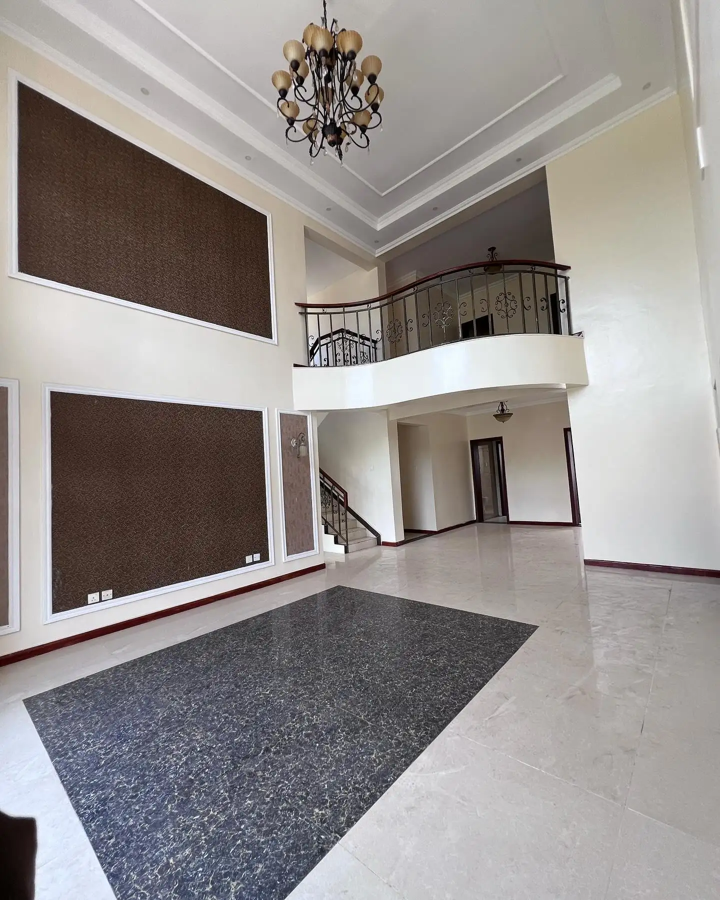 5 Bedroom Duplex Apartment For Sale in Kilimani Image