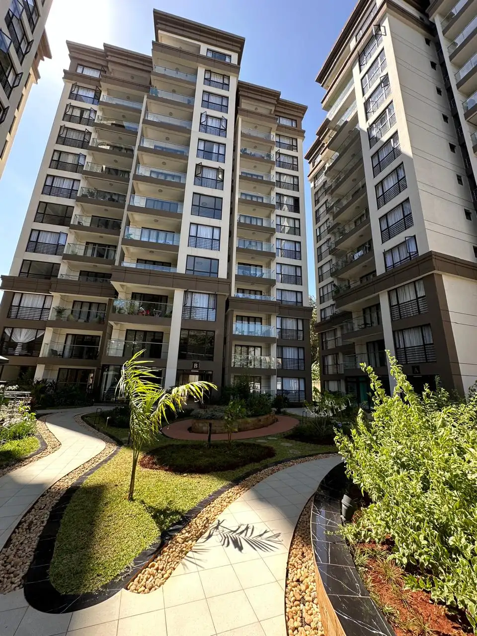 3 Bedroom Apartment for Sale in Riverside Image