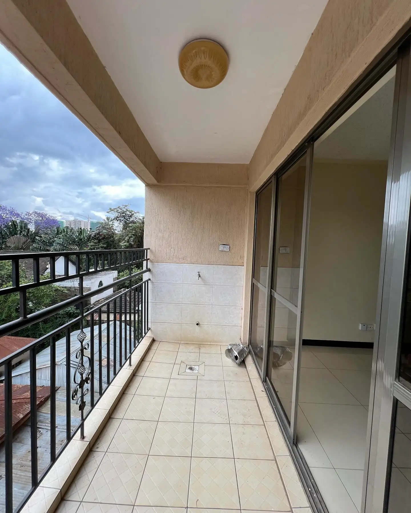 2 bedroom apartment to let in Kilimani. Image