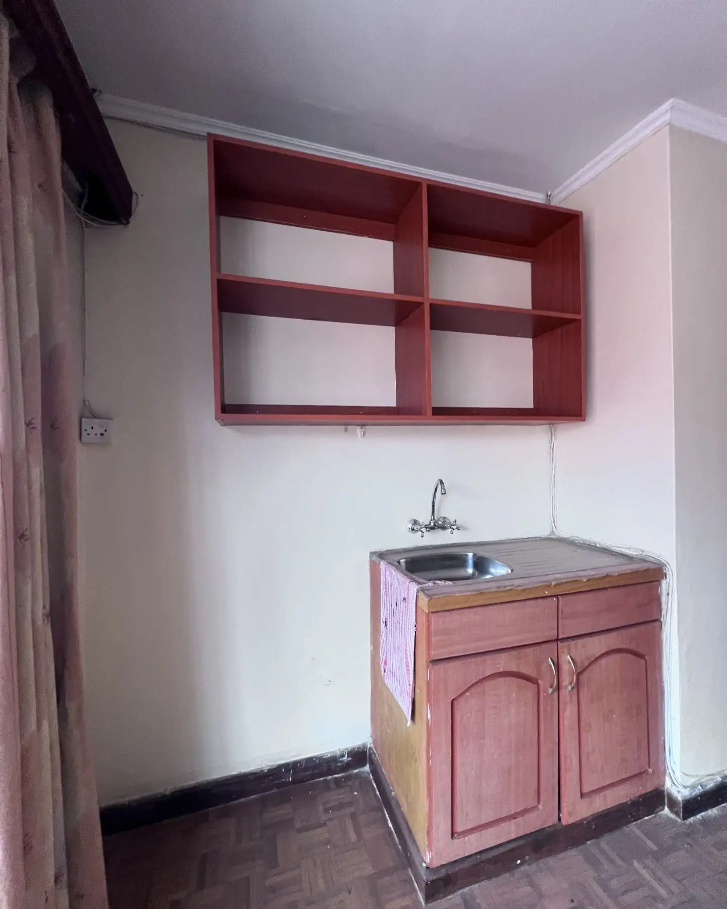 Studio Apartment To Let in Lavington Image