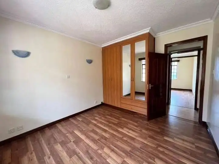 Spacious 3 bedroom apartment to let Kileleshwa Image