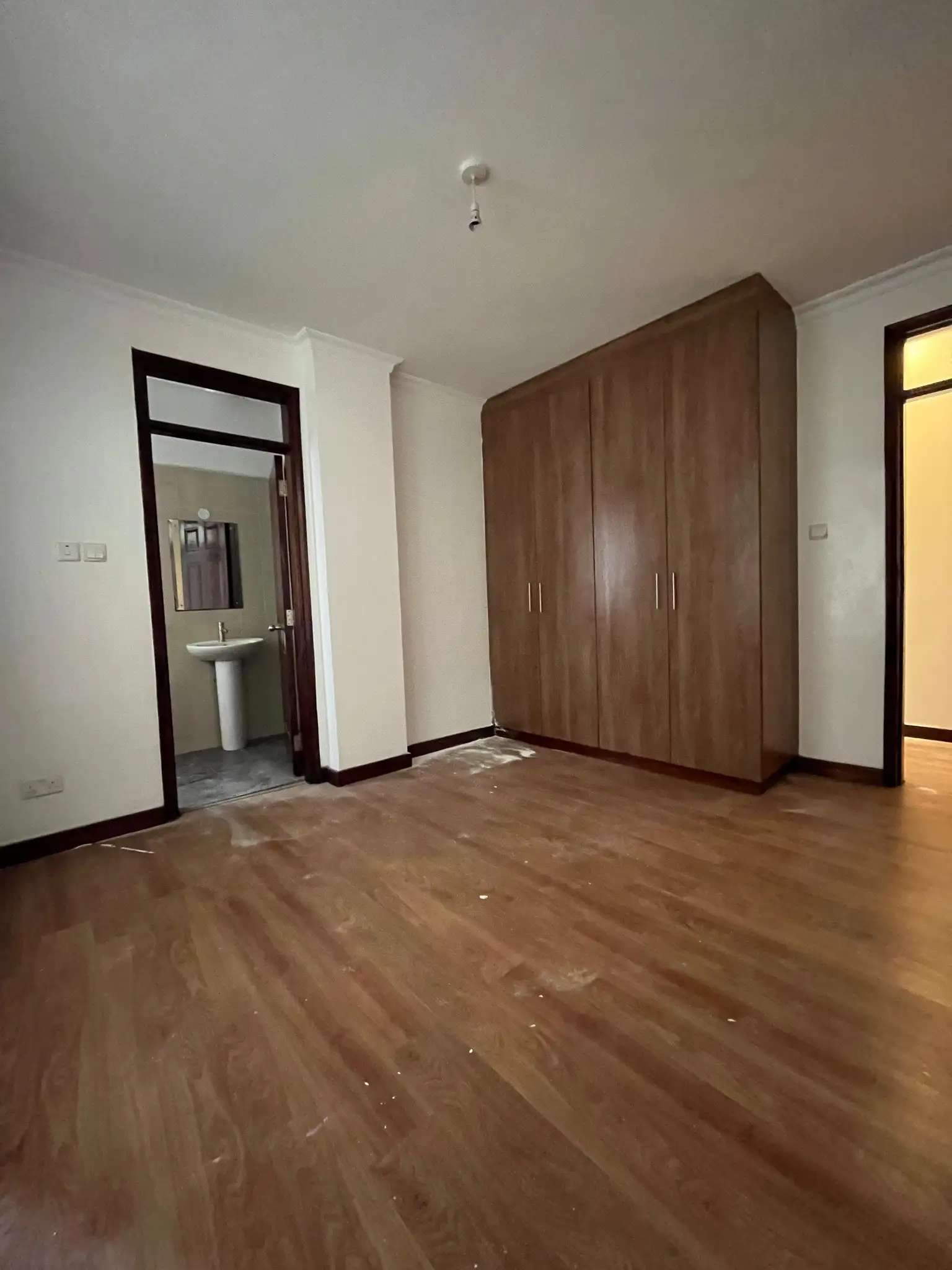 Modern 4 Bedroom Apartment for Rent in Kilimani Image