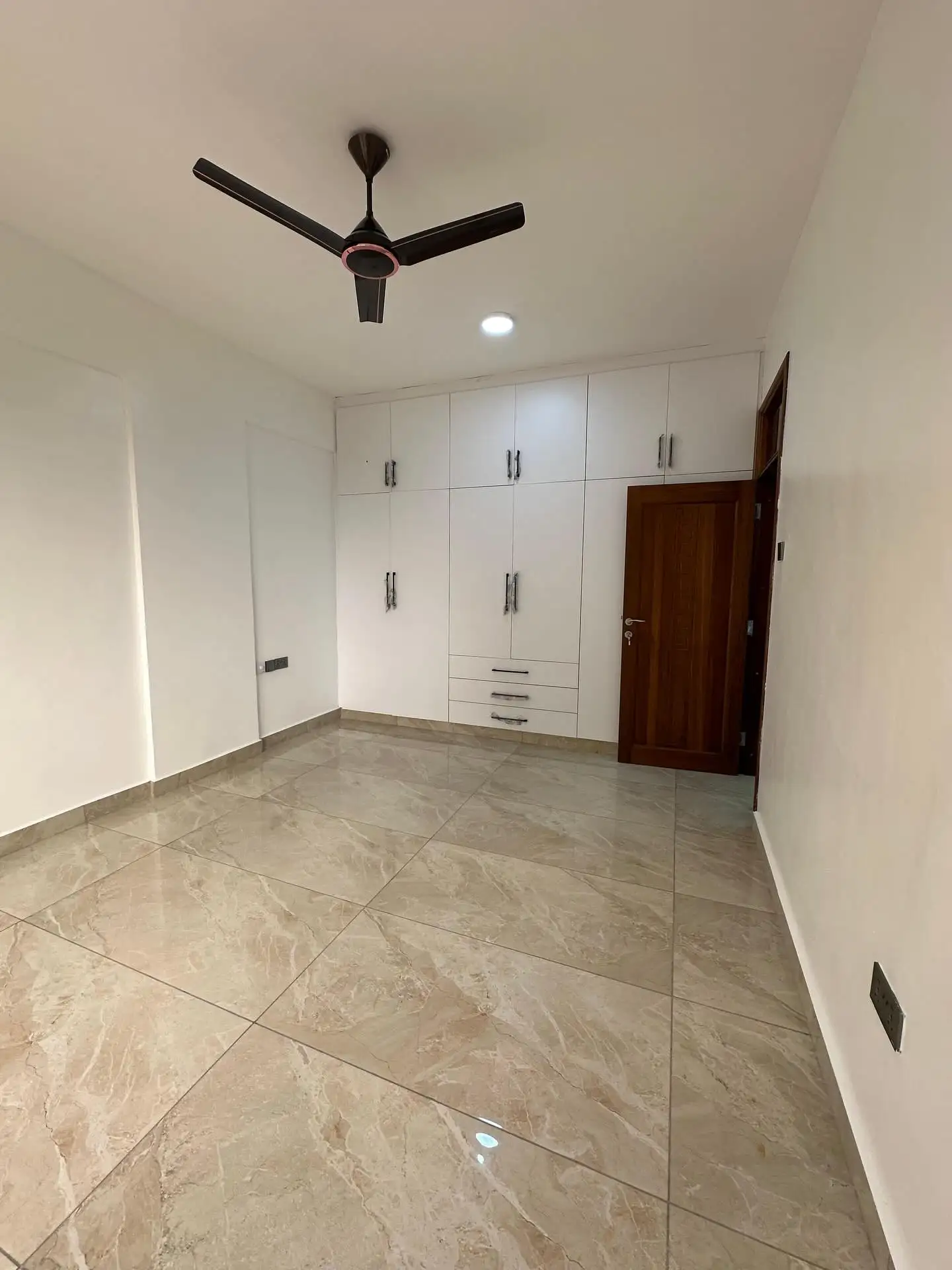 2, 3 and 4 Bedroom Apartments For Sale in Nyali Image