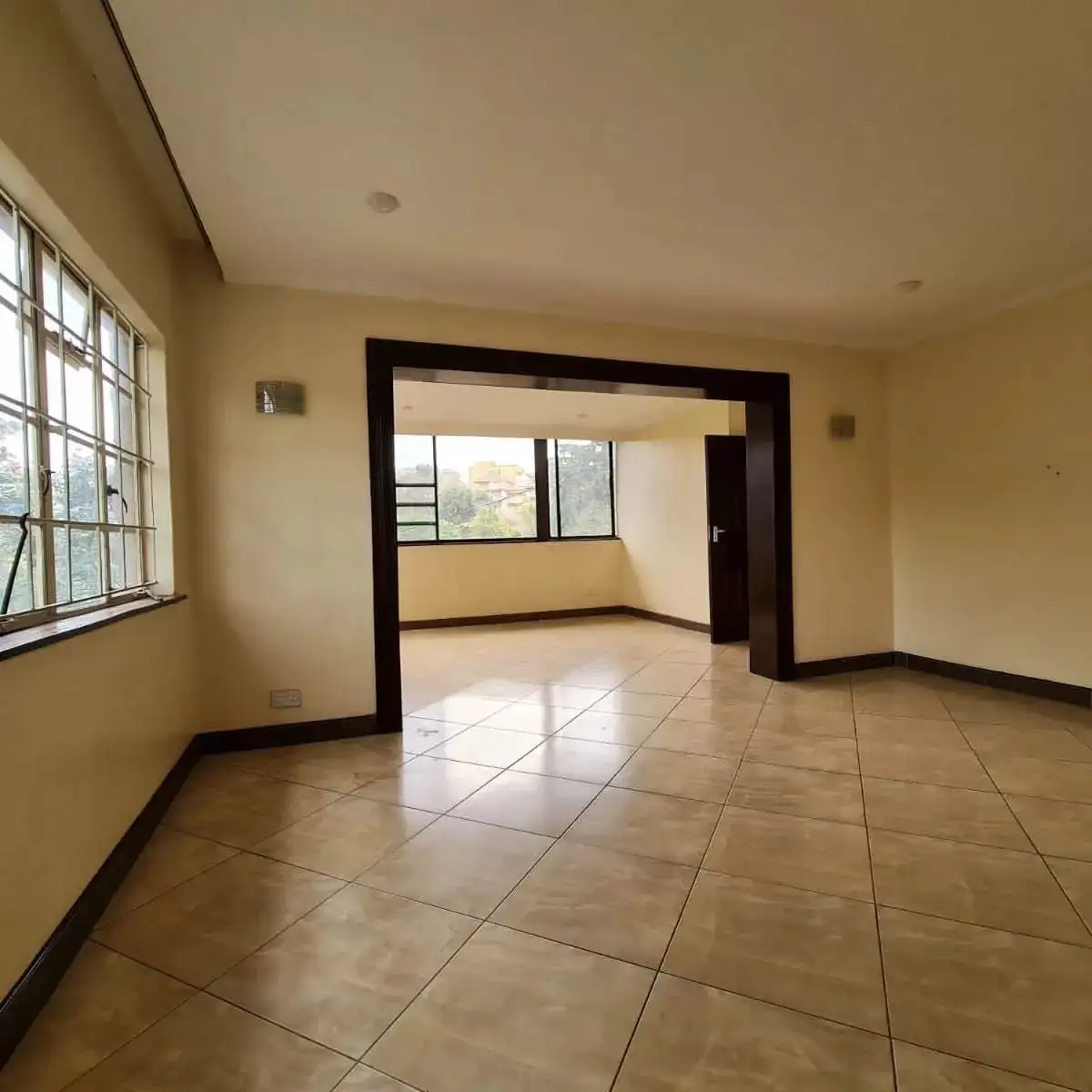  Charming 2-bedroom cottage  to let in Kileleshwa. Image