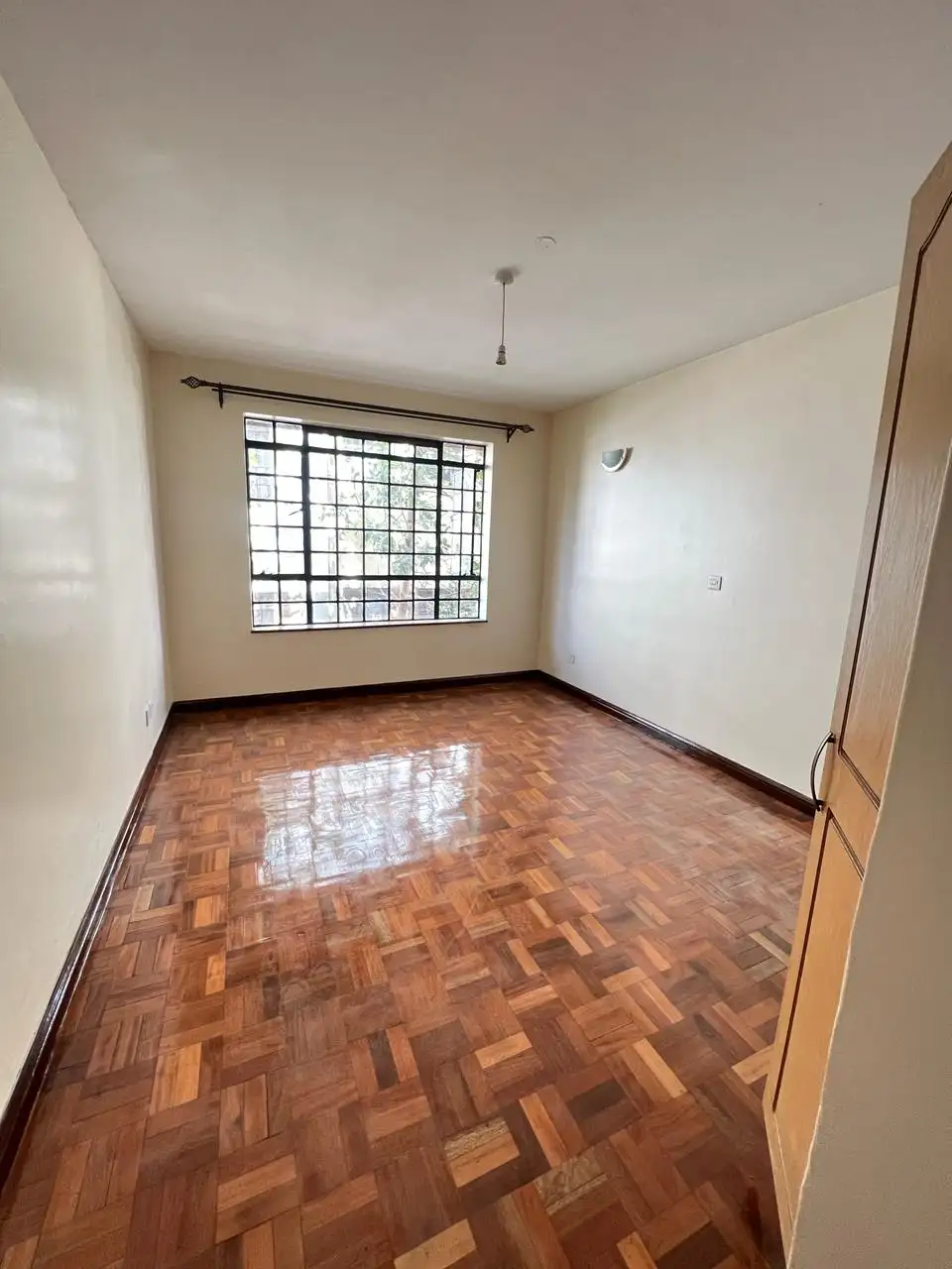 Spacious modern 3 bedroom apartment to let in Kilimani Image