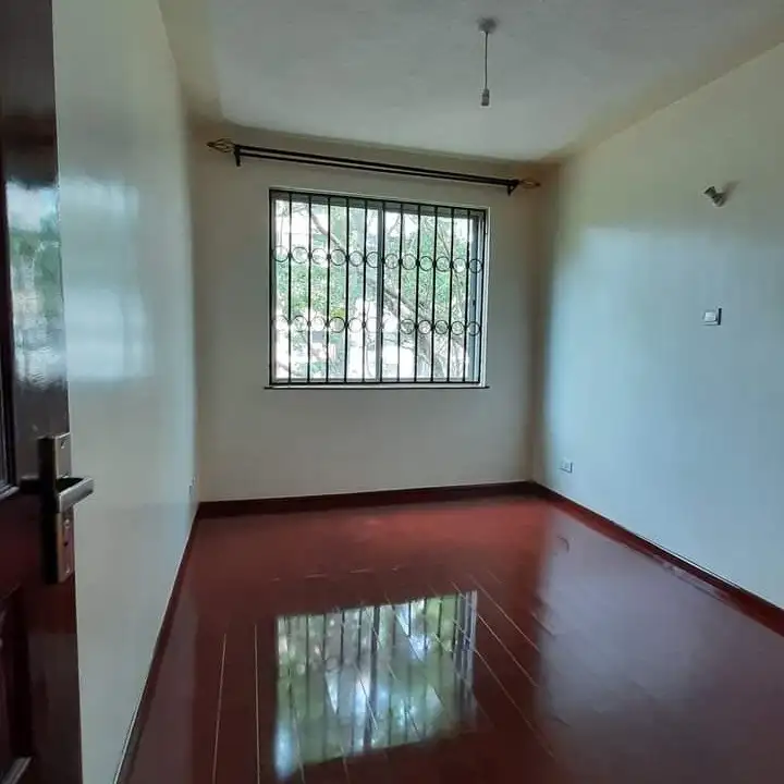 Spacious 2 bedroom apartment to let in Lavington Image