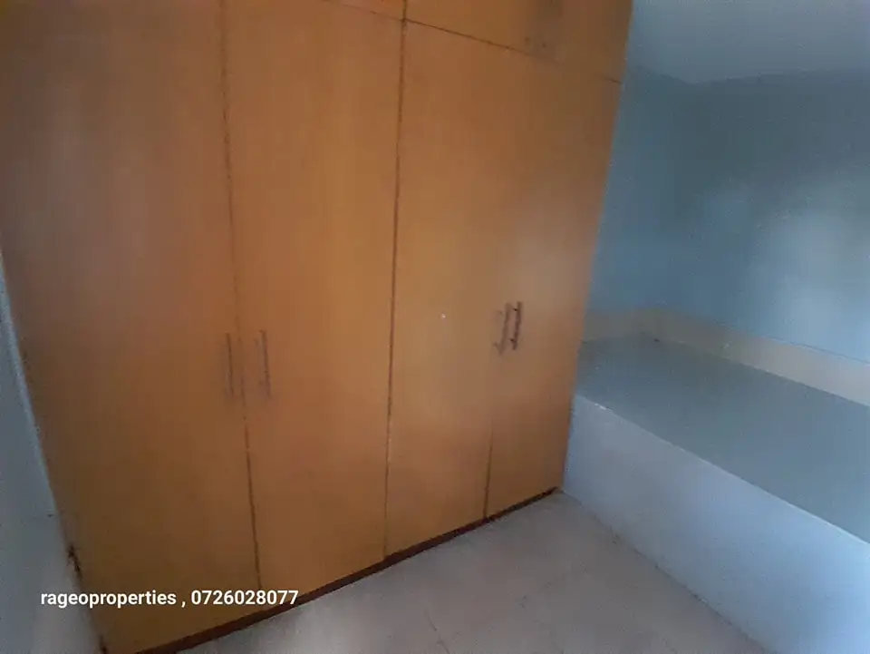 studio 1 bedroom apartment to let in Karen Image