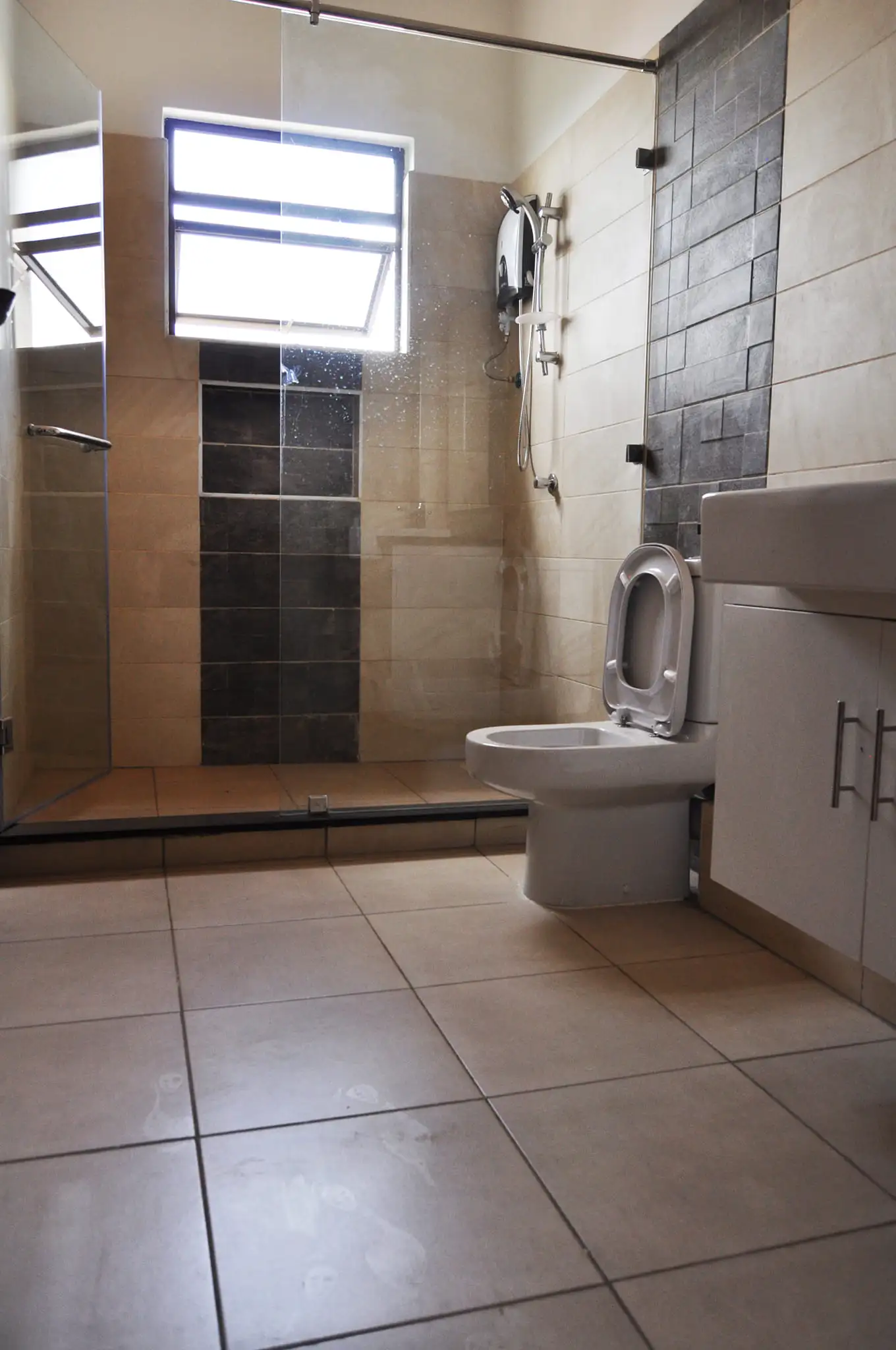 3 bedroom apartment to let in Westlands Image