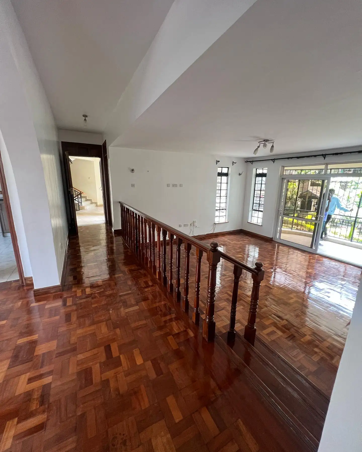 Executive three bedroom apartment plus a dsq to let in Lavington Image