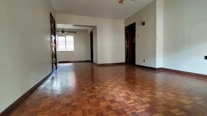 Spacious 3 bedroom apartment to let Ngong Rd  Image