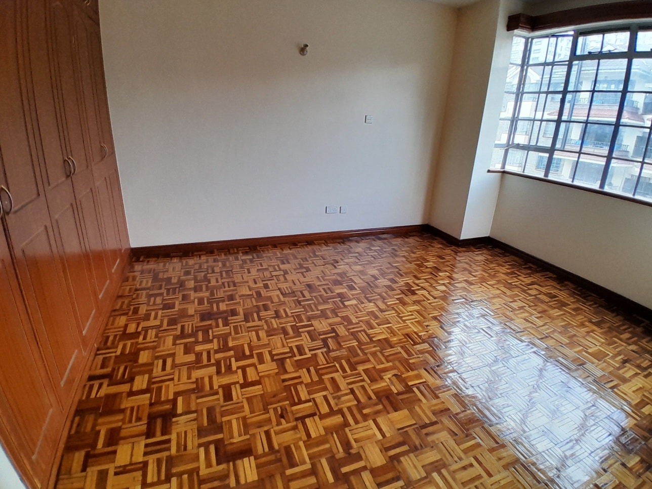 Well homely 3 bedroom apartment to let in kilimani Image